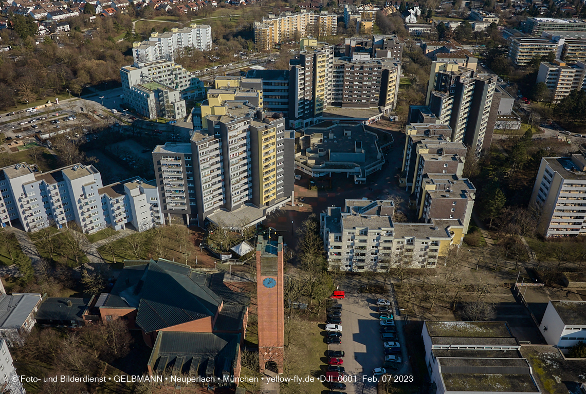07.02.2023 - Luftbilder vom Marx-Zenrtum und Umgebung in Neuperlach
